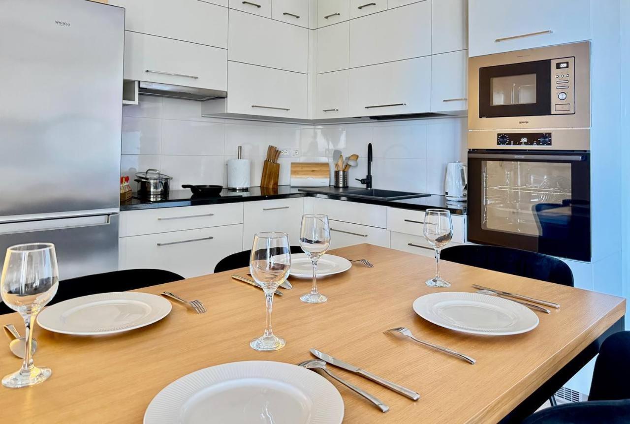 White Coast Apartment Sarande Exterior photo