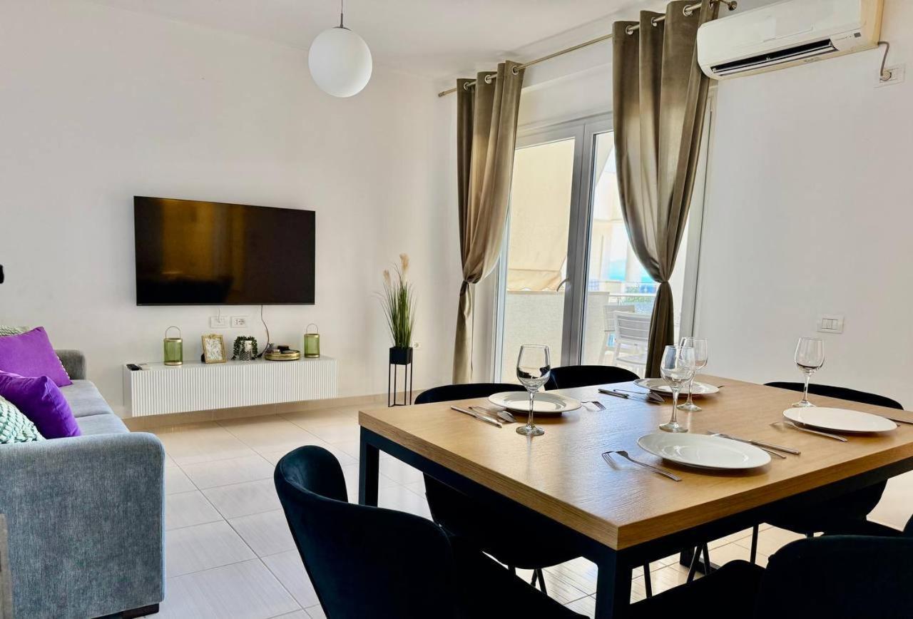White Coast Apartment Sarande Exterior photo